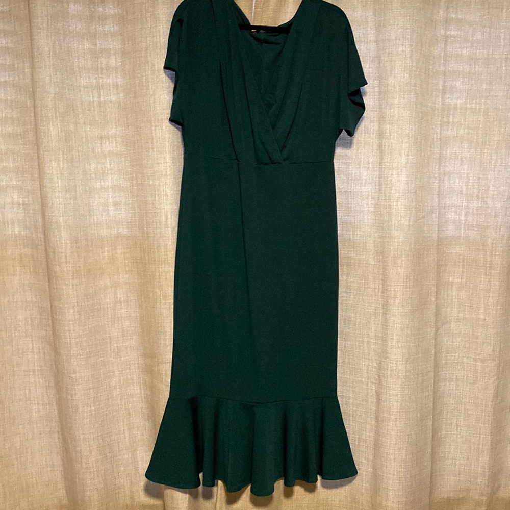NWOT SHEIN dark green dress